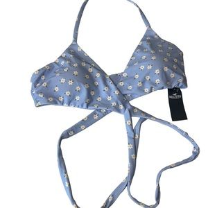 Hollister Blue Floral Triangle Swim Bralette size Large
